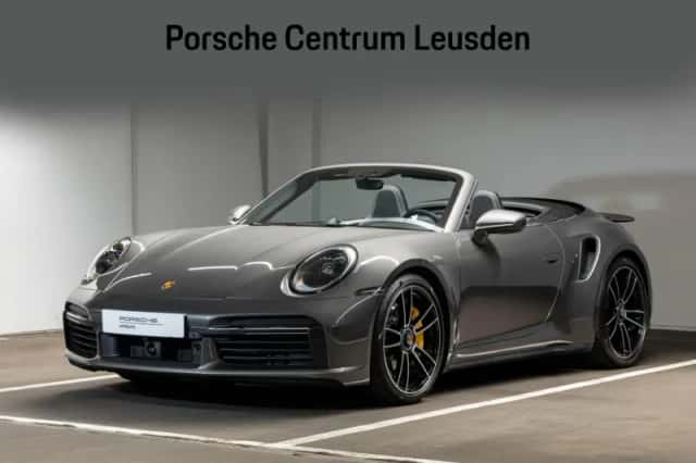 Porsche 911 (2023) thumbnail 1