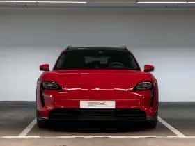 Porsche Taycan (2023) thumbnail 4