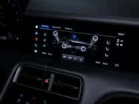 Porsche Taycan (2023) thumbnail 41