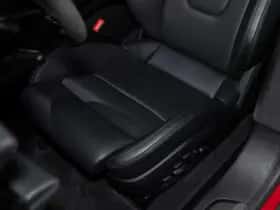 Porsche Taycan (2023) thumbnail 52
