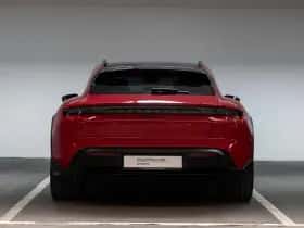 Porsche Taycan (2023) thumbnail 7