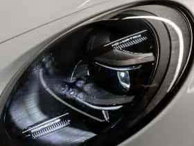 Porsche 911 (2026) thumbnail 12