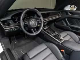 Porsche 911 (2026) thumbnail 17