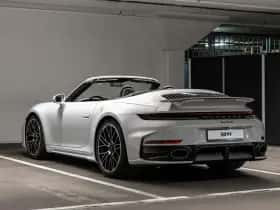 Porsche 911 (2026) thumbnail 4