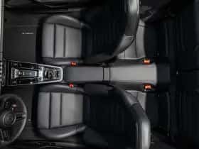 Porsche 911 (2026) thumbnail 50