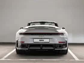Porsche 911 (2026) thumbnail 8