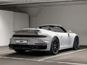 Porsche 911 (2026) thumbnail 9