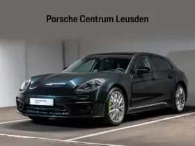 Porsche Panamera (2023)
