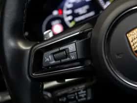 Porsche Panamera (2023) thumbnail 24