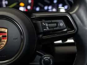 Porsche Panamera (2023) thumbnail 25