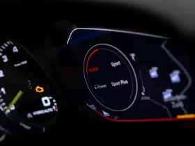 Porsche Panamera (2023) thumbnail 30