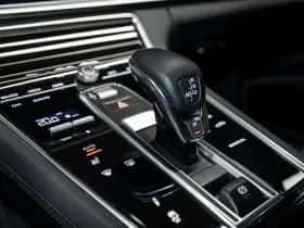 Porsche Panamera (2023) thumbnail 39