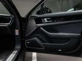 Porsche Panamera (2023) thumbnail 52
