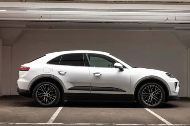 Porsche Macan (2026) thumbnail 6
