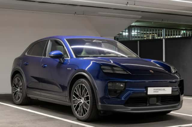 Porsche Macan (2024) thumbnail 5