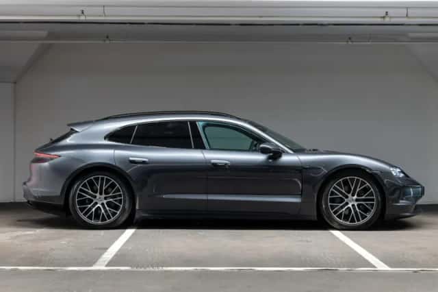 Porsche Taycan (2025) thumbnail 6