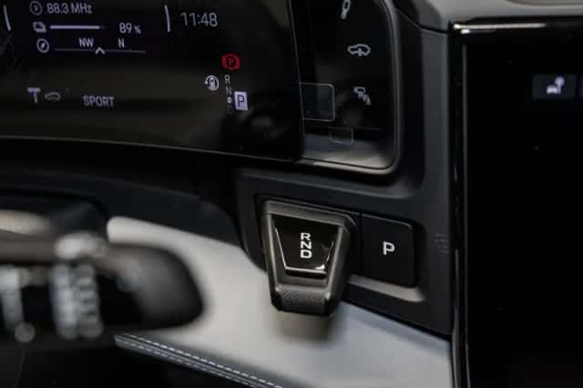 Porsche Cayenne (2026) thumbnail 4