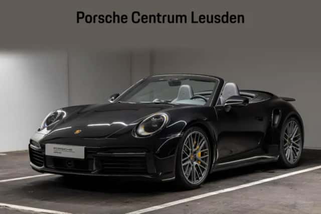 Porsche 911 (2023) thumbnail 1