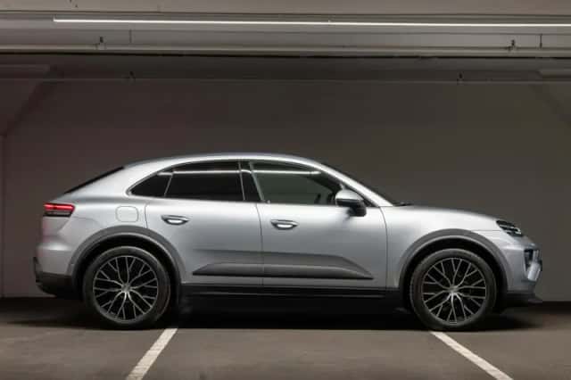 Porsche Macan (2026) thumbnail 6