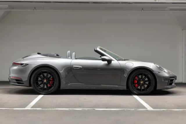 Porsche 911 (2020) thumbnail 6