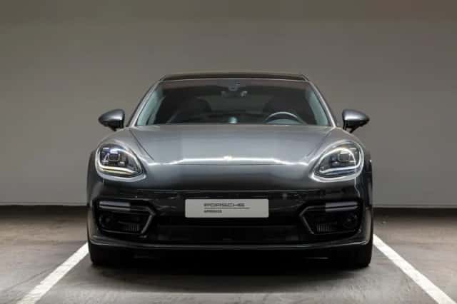 Porsche Panamera (2022) thumbnail 4