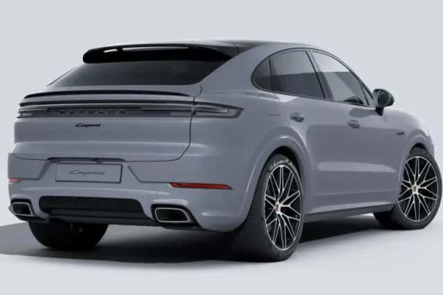 Porsche Cayenne (2025) thumbnail 3