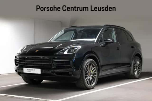 Porsche Cayenne (2022) thumbnail 1