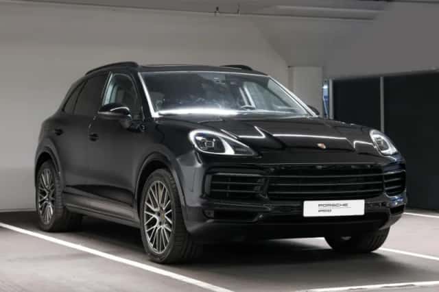 Porsche Cayenne (2022) thumbnail 5