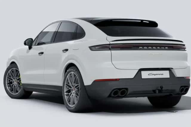 Porsche Cayenne (2025) thumbnail 2