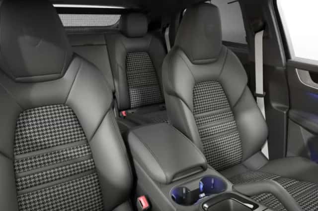 Porsche Cayenne (2026) thumbnail 5