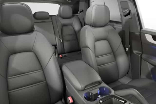 Porsche Cayenne (2025) thumbnail 5