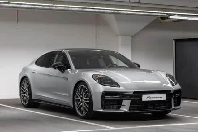 Porsche Panamera (2025) thumbnail 5
