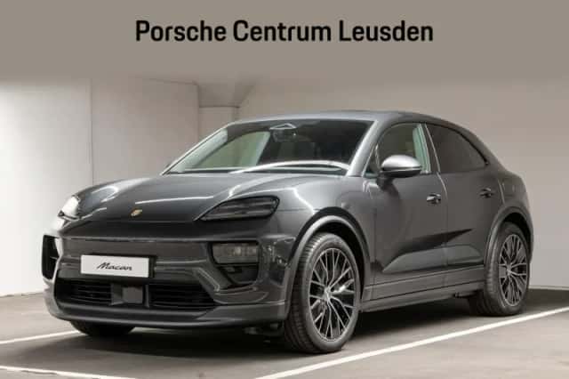 Porsche Macan (2026) thumbnail 1