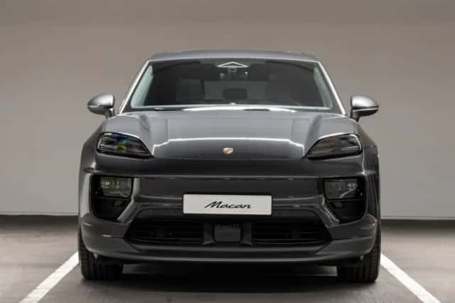 Porsche Macan (2026) thumbnail 4