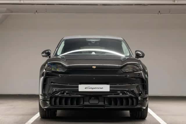 Porsche Cayenne (2026) thumbnail 4