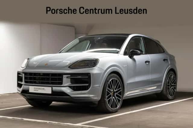 Porsche Cayenne (2024) thumbnail 1