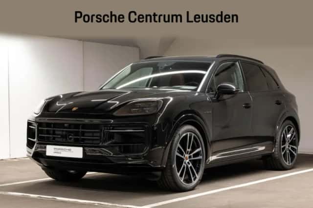 Porsche Cayenne (2026) thumbnail 1