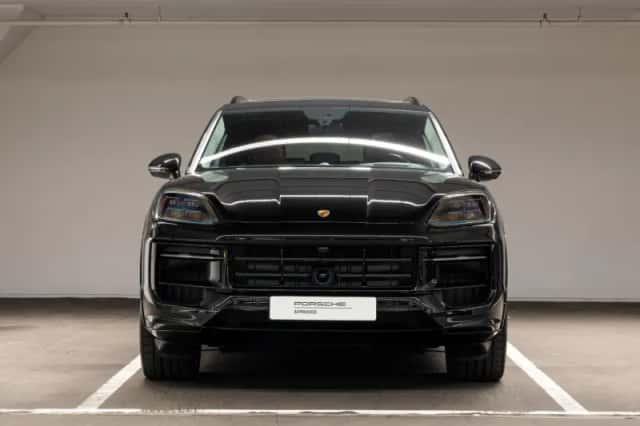 Porsche Cayenne (2026) thumbnail 4