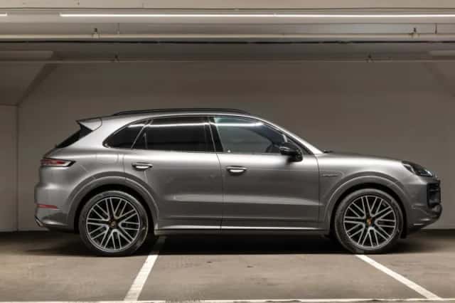 Porsche Cayenne (2026) thumbnail 6