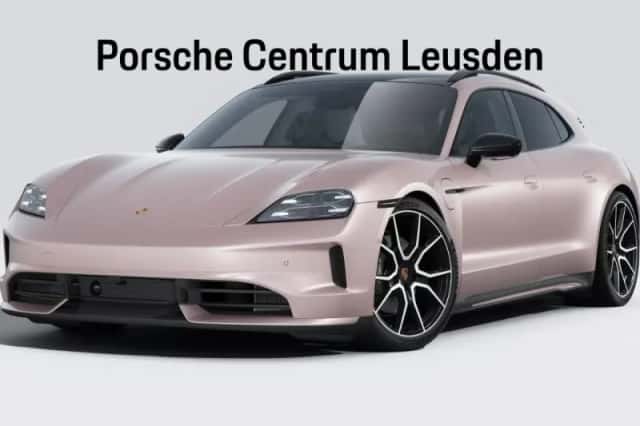Porsche Taycan (2026) thumbnail 1