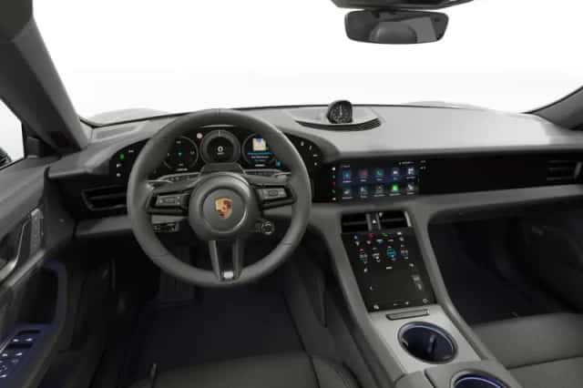 Porsche Taycan (2026) thumbnail 4
