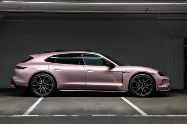 Porsche Taycan (2026) thumbnail 6