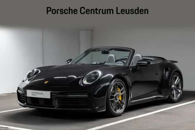 Porsche 911 (2023) thumbnail 1