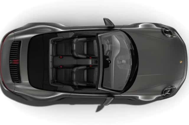 Porsche 911 (2020) thumbnail 3