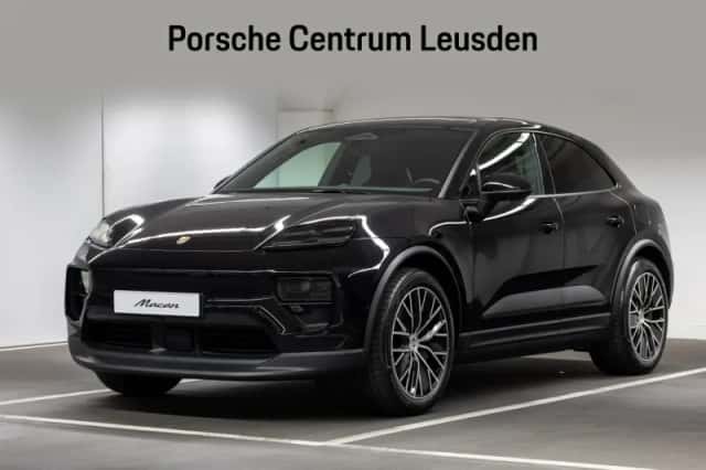 Porsche Macan (2026) thumbnail 1
