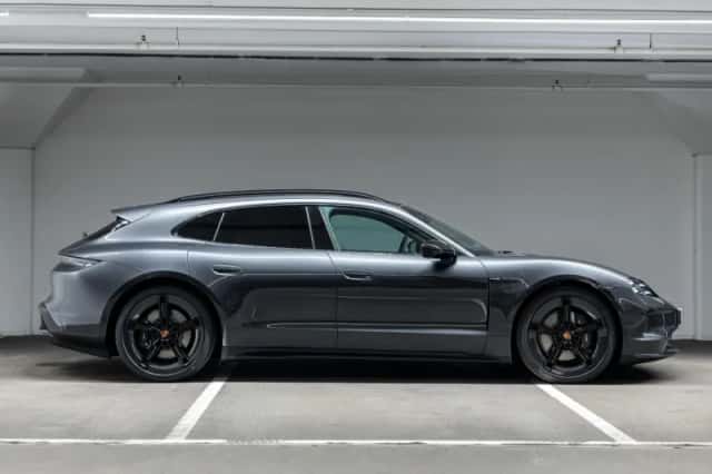 Porsche Taycan (2026) thumbnail 6