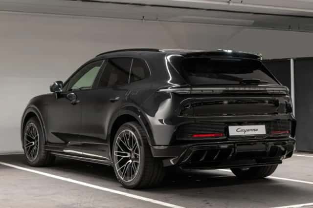 Porsche Cayenne (2026) thumbnail 3