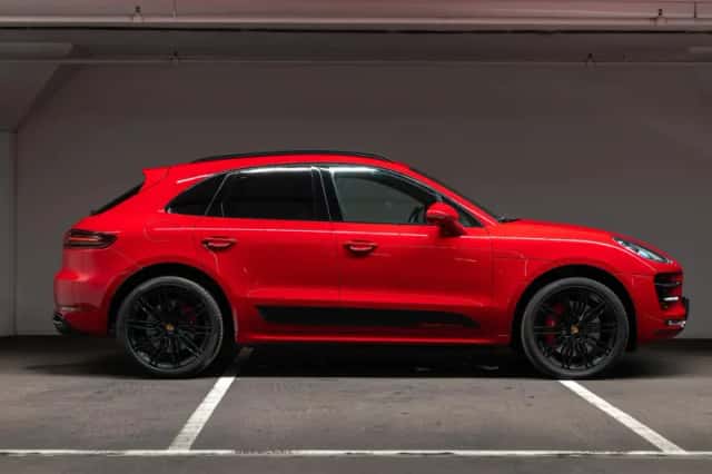 Porsche Macan (2018) thumbnail 6