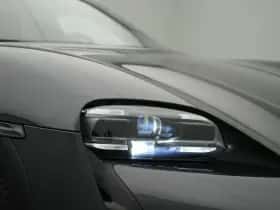 Porsche Taycan (2025) thumbnail 13