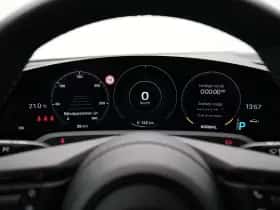 Porsche Taycan (0) thumbnail 26